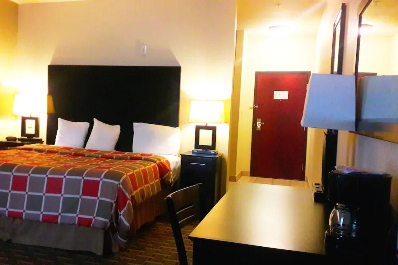 Hawthorn Extended Stay By Wyndham Port Arthur Luaran gambar