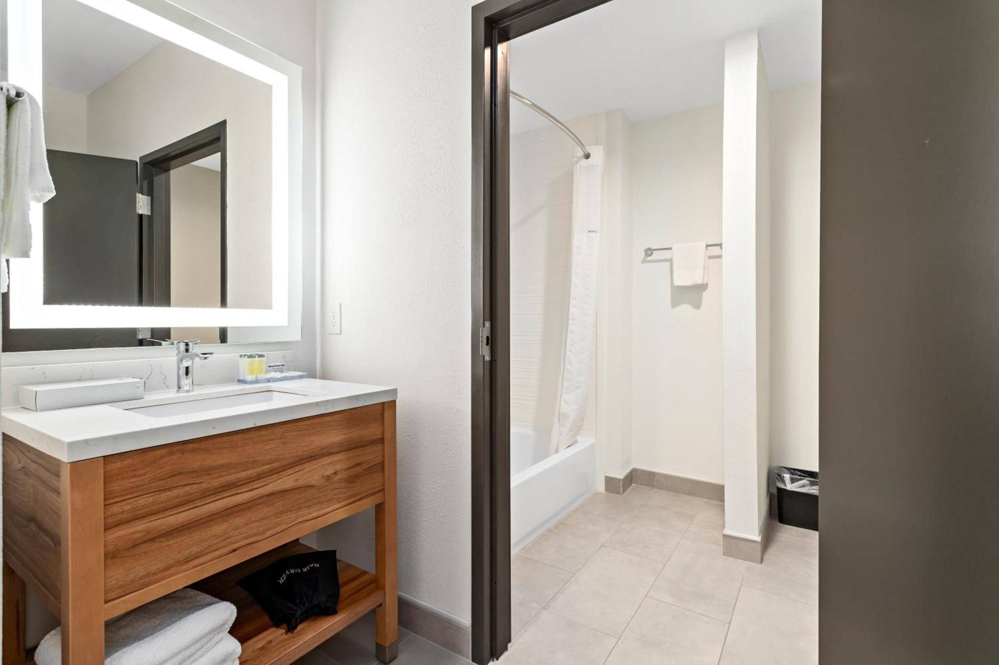 Hawthorn Extended Stay By Wyndham Port Arthur Luaran gambar