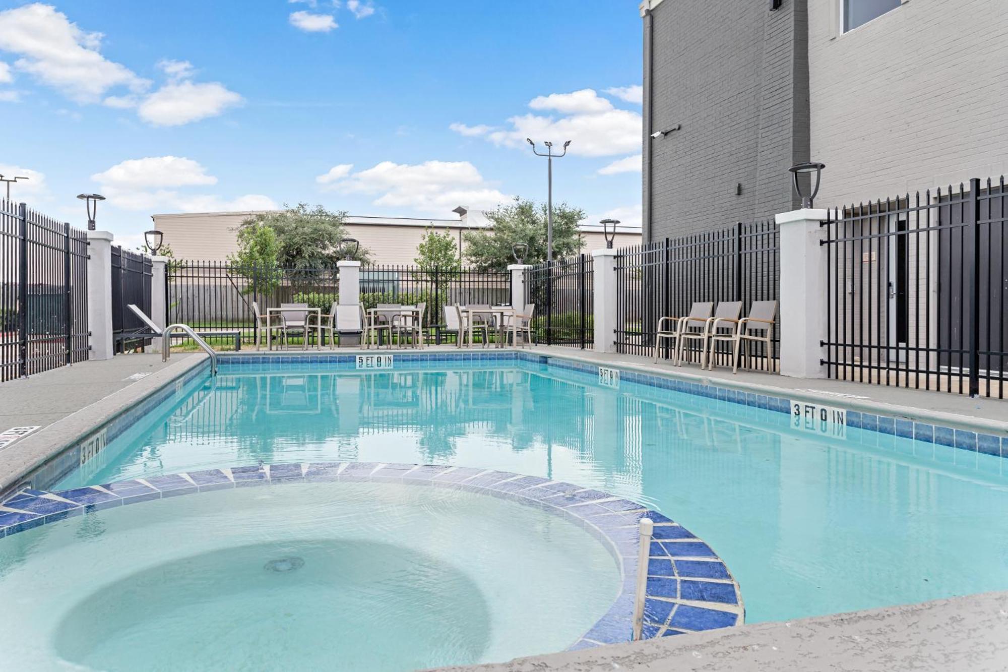 Hawthorn Extended Stay By Wyndham Port Arthur Luaran gambar